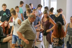 Gruppenbild_Schüler_Lehrer